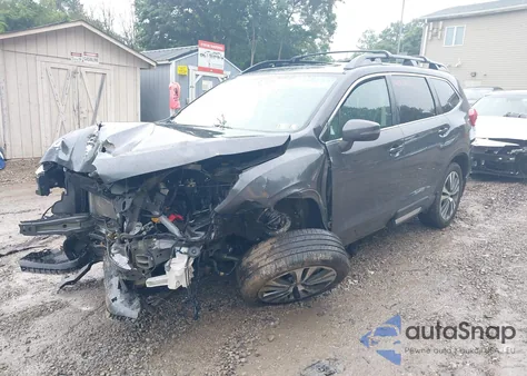 2019 Subaru Ascent Limited z USA, uszkodzony, nr VIN 4S4WMAPD6K3466722